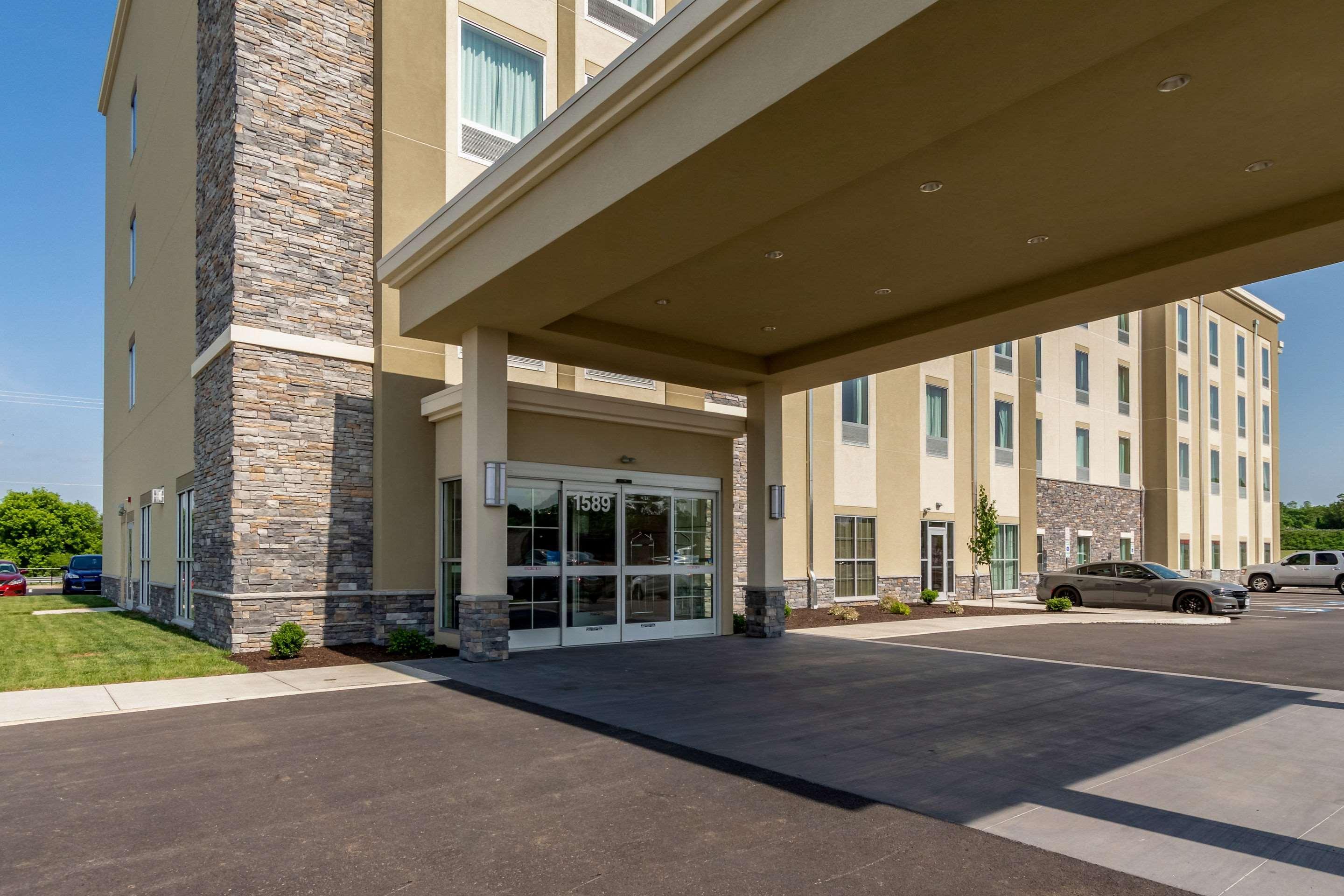 Comfort Inn & Suites - Harrisburg Airport - Hershey South Middletown  Exterior foto